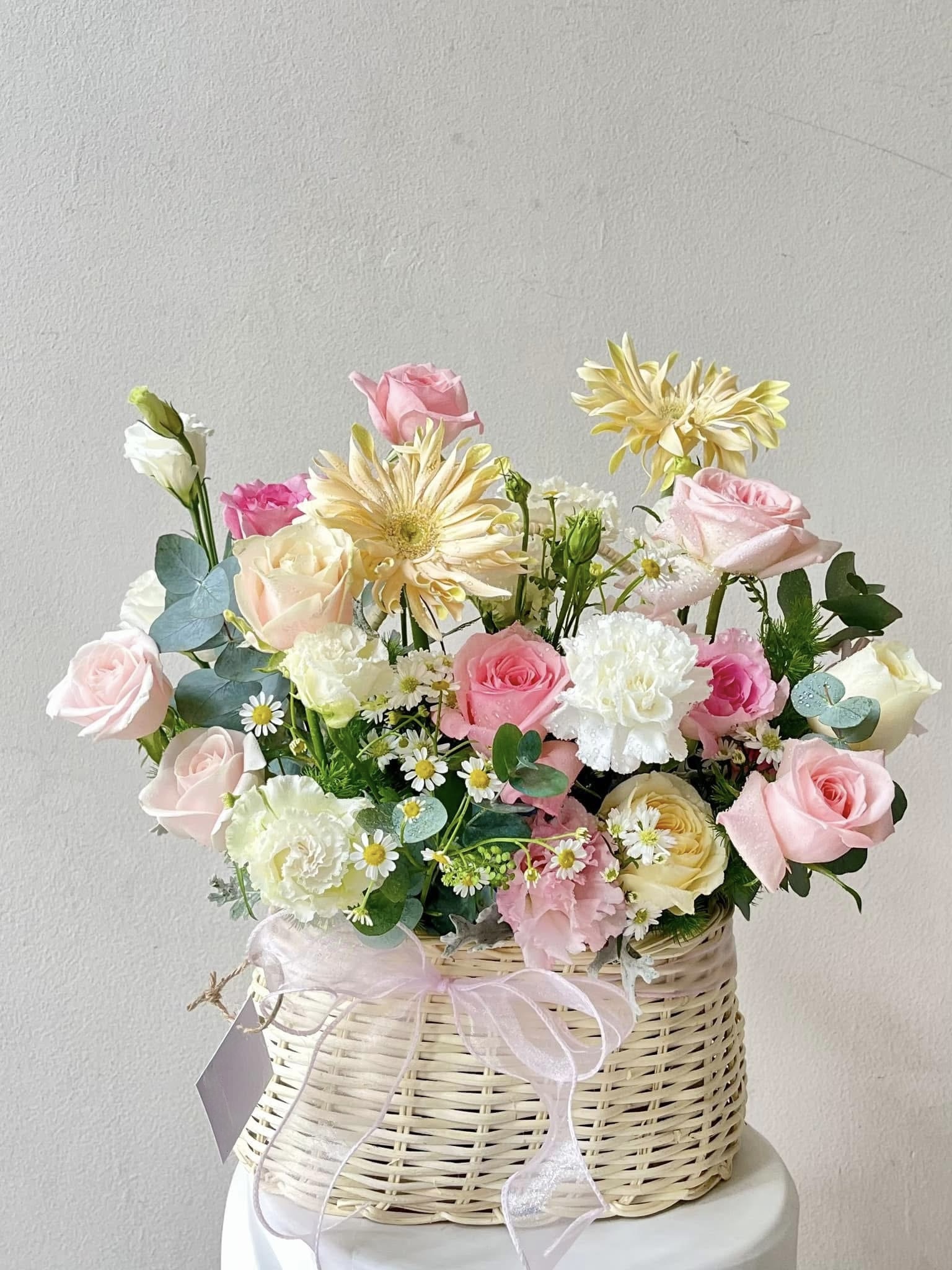 Golden Blush - Flower Basket