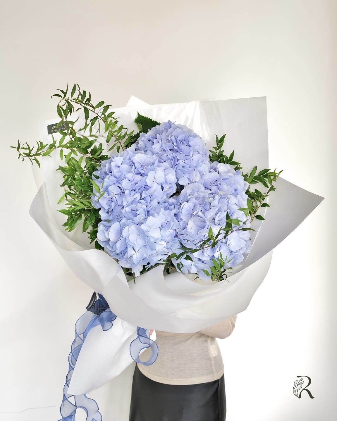 Violet Hydrangea Whisper
