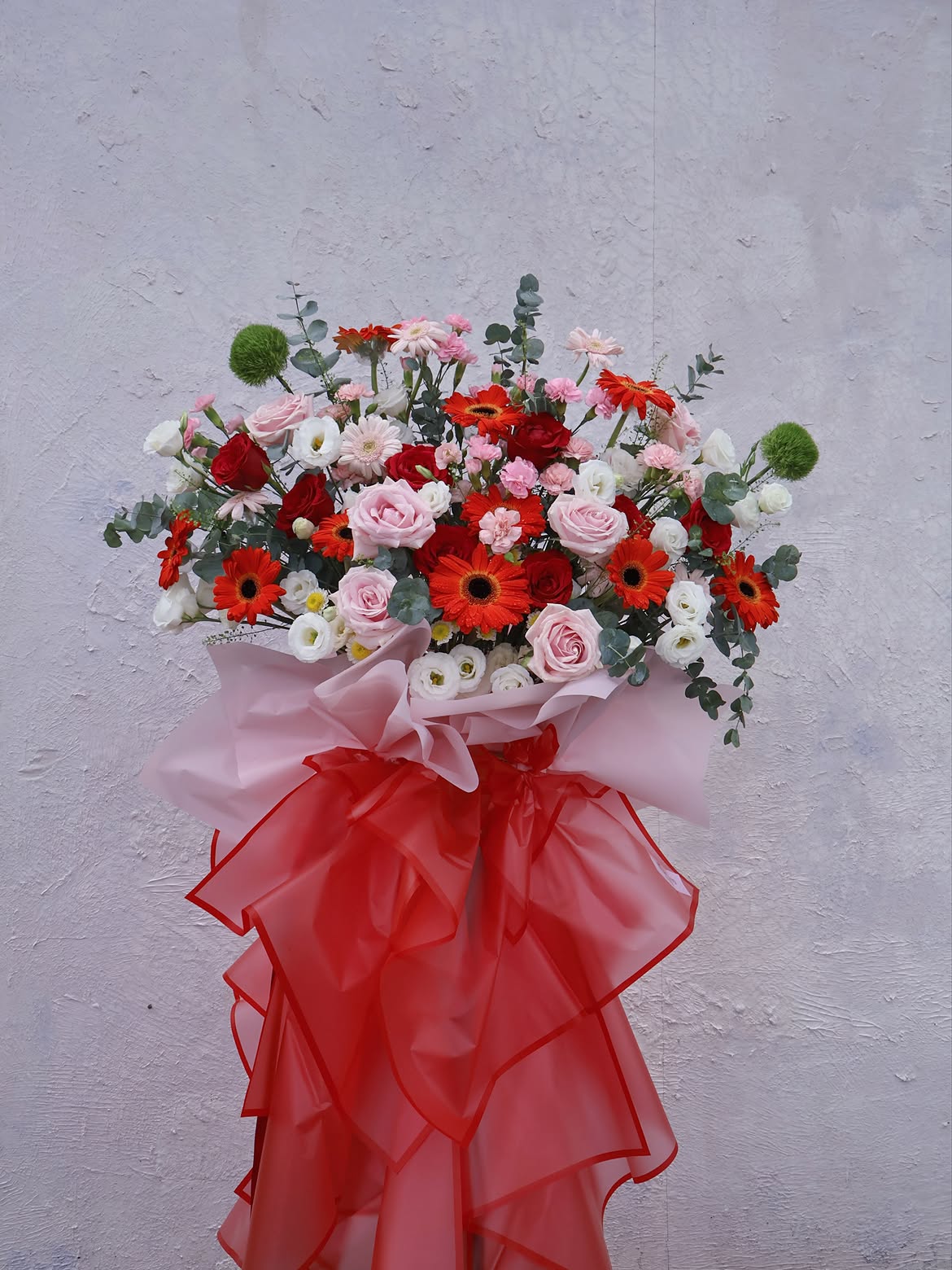A Brilliant Beginning – Wishing You Prosperity ✨Far from traditional styles, this red opening fl (4) A Brilliant Beginning – Wishing You Prosperity ✨Far from traditional styles this red opening fl 4
